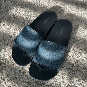 Dawson Signature Logo Slide Sandal